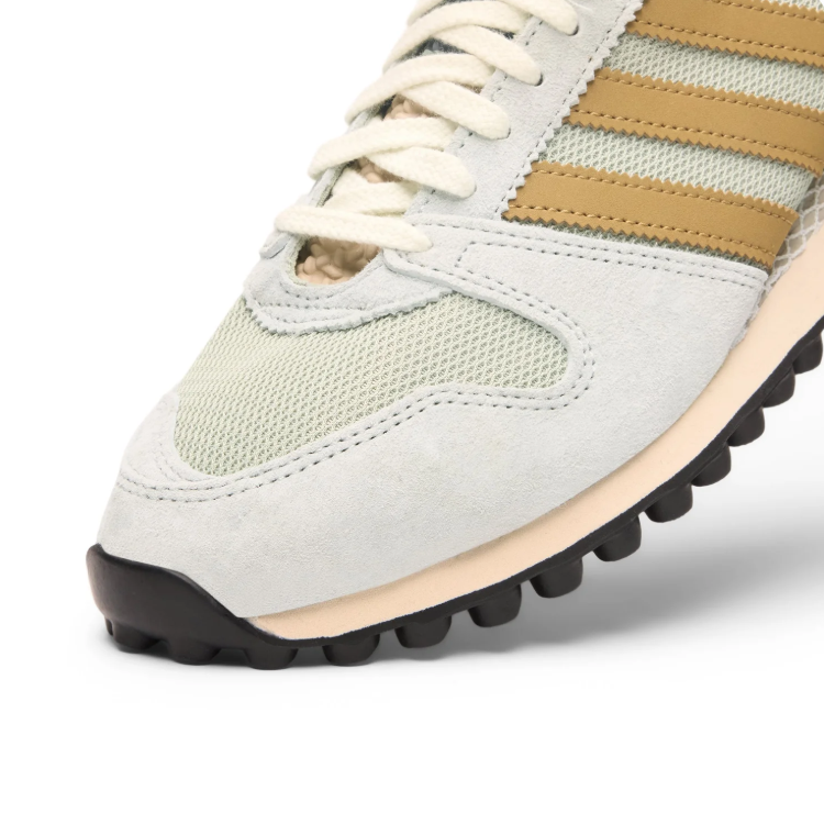 adidas Retro Mesh Sneakers – Cream & Light Gray with Ochre Stripes