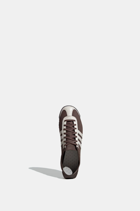 adidas Slim Low-Top Sneakers – Dark Brown & Cream