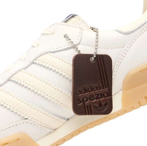 adidas Low-Top Sneakers – Cream & White with Gum Sole