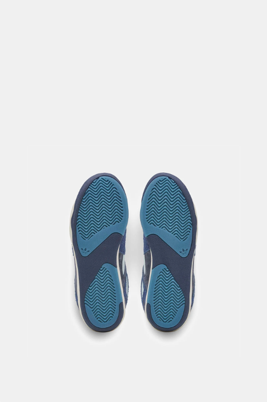 adidas Mid-Top Sneakers – Navy & Light Blue