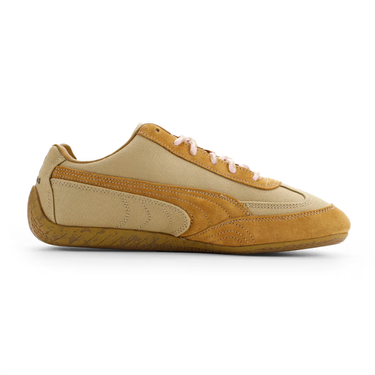 PUMA Slim Low-Top Sneakers – Beige & Ochre with Pink Laces