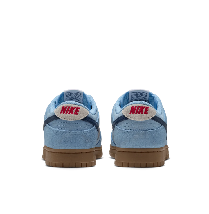Nike Low-Top Sneakers – Light Blue