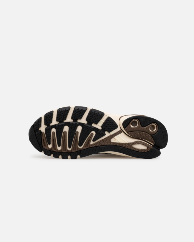 adidas Mesh Sneakers – White & Silver with Brown Accents