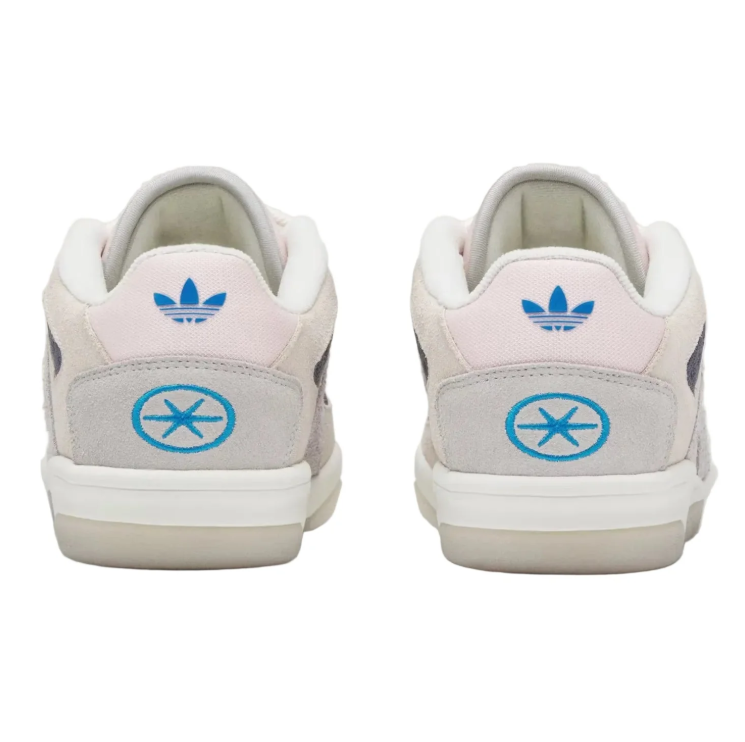 adidas Low-Top Sneakers – Cream & Light Gray with Dark Mesh