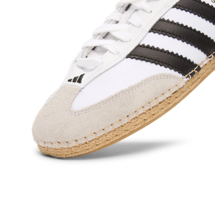 adidas Samba Sneakers – White & Black with Woven-Look Sole