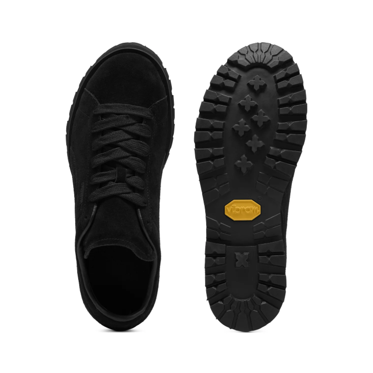 PUMA Low-Top Sneakers – All Black with Lug Sole
