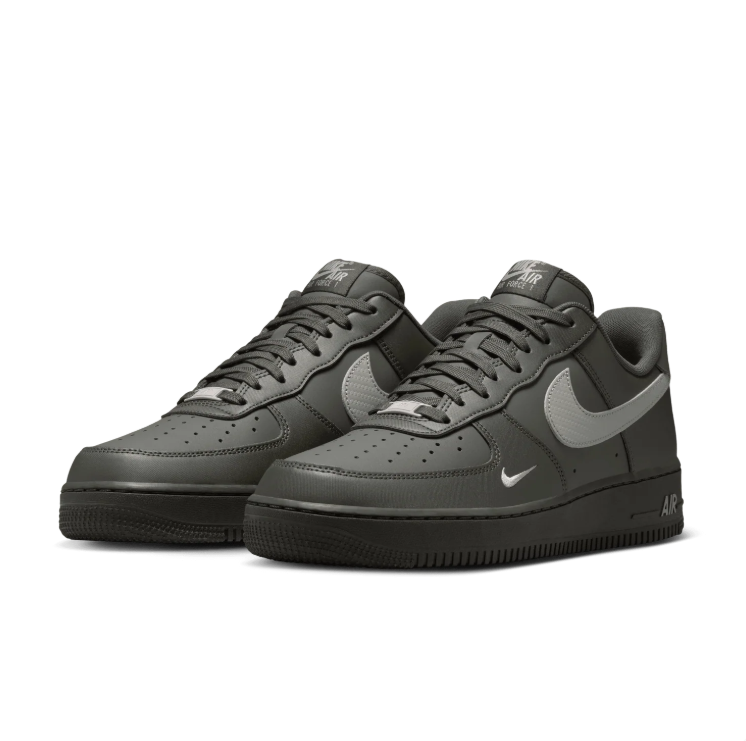Nike Air Force 1 Low Sneakers – Newsprint/College Grey
