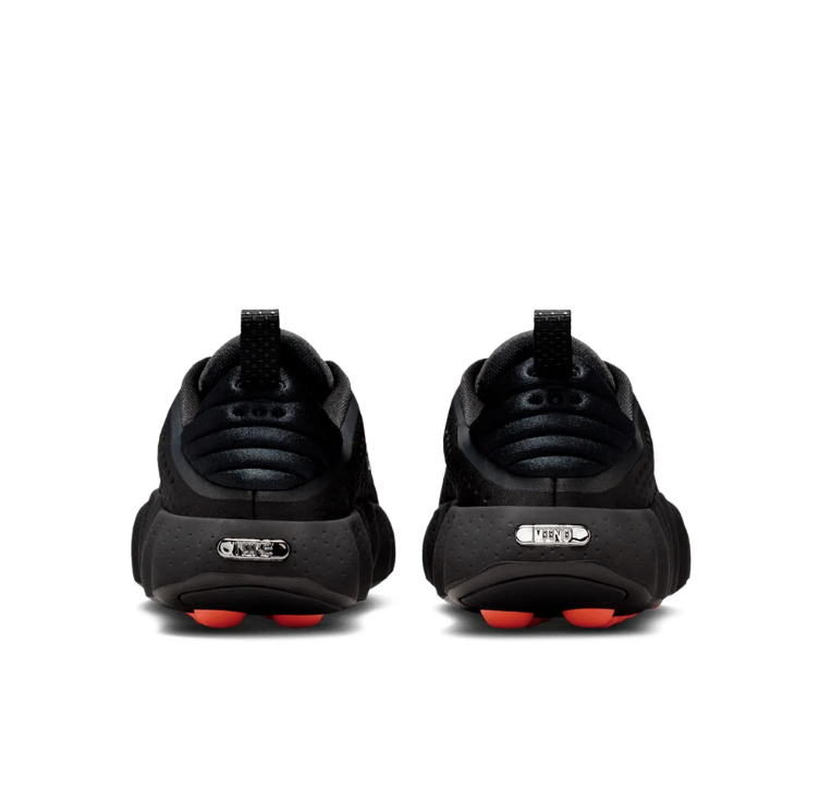 Nike Low-Top Sneakers – Black / Orange