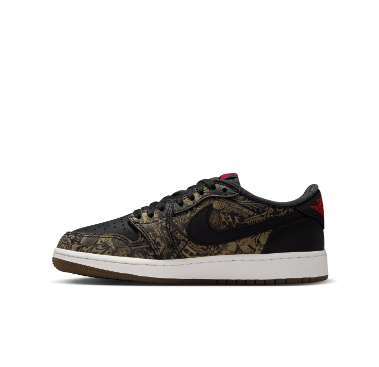 Nike Low-Top Sneakers – Black & Olive Graphic Print
