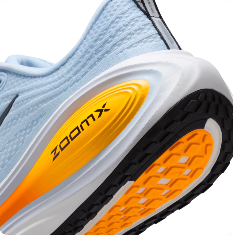 Nike Vomero Sneakers – Light Blue / Orange