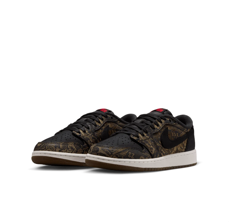Nike Low-Top Sneakers – Black & Olive Graphic Print