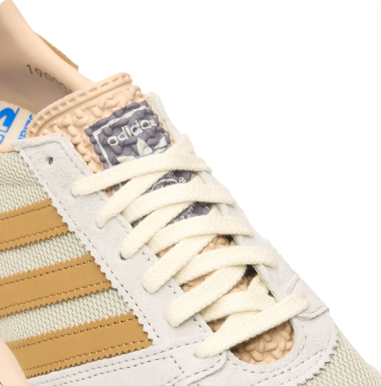 adidas Retro Mesh Sneakers – Cream & Light Gray with Ochre Stripes