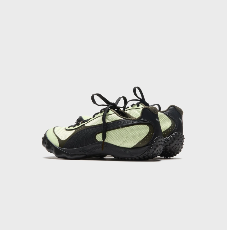 PUMA Mesh Low-Top Sneakers – Pale Lime & Black with Sculpted Sole